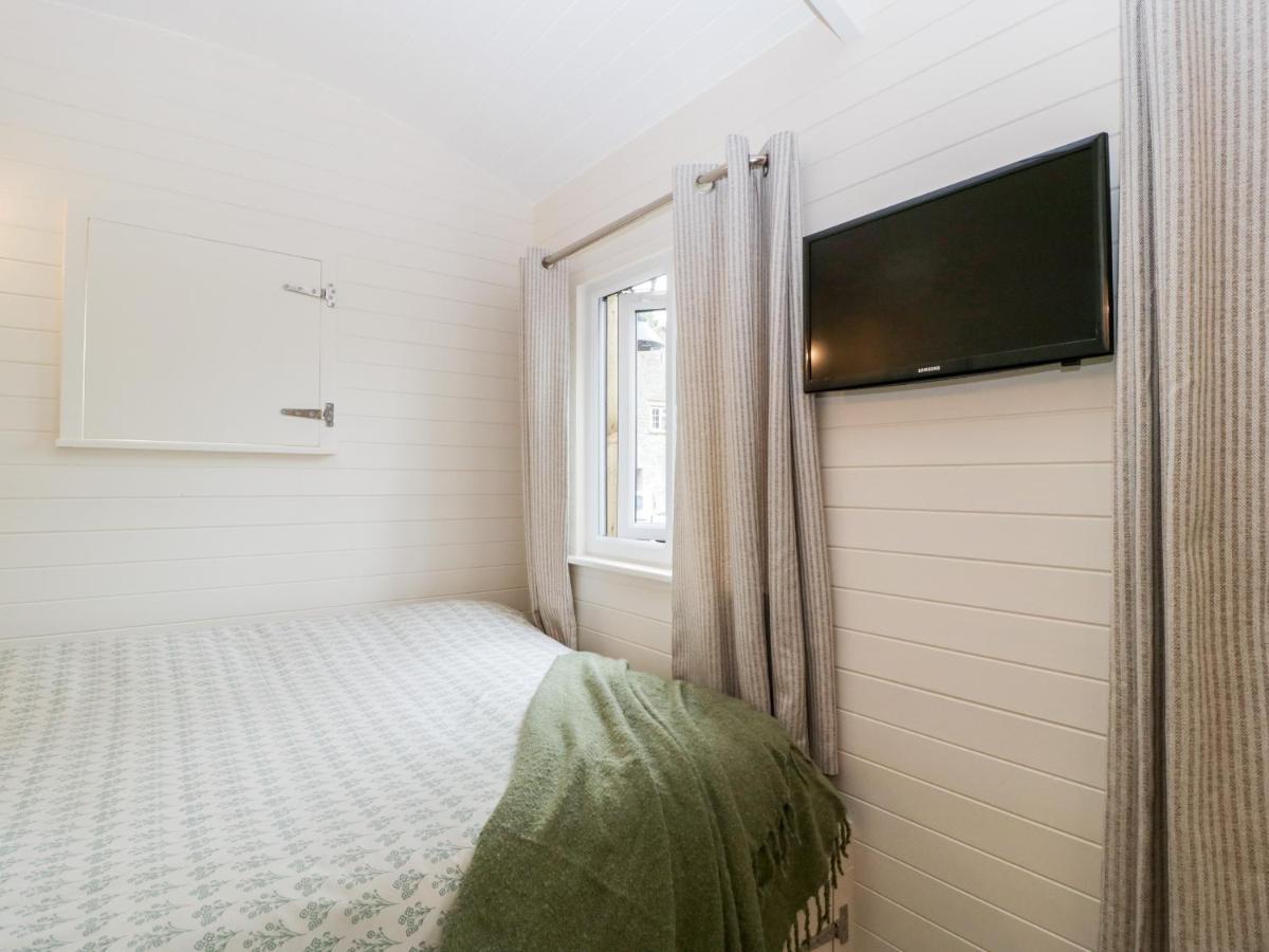 Hazel Villa Cirencester Buitenkant foto