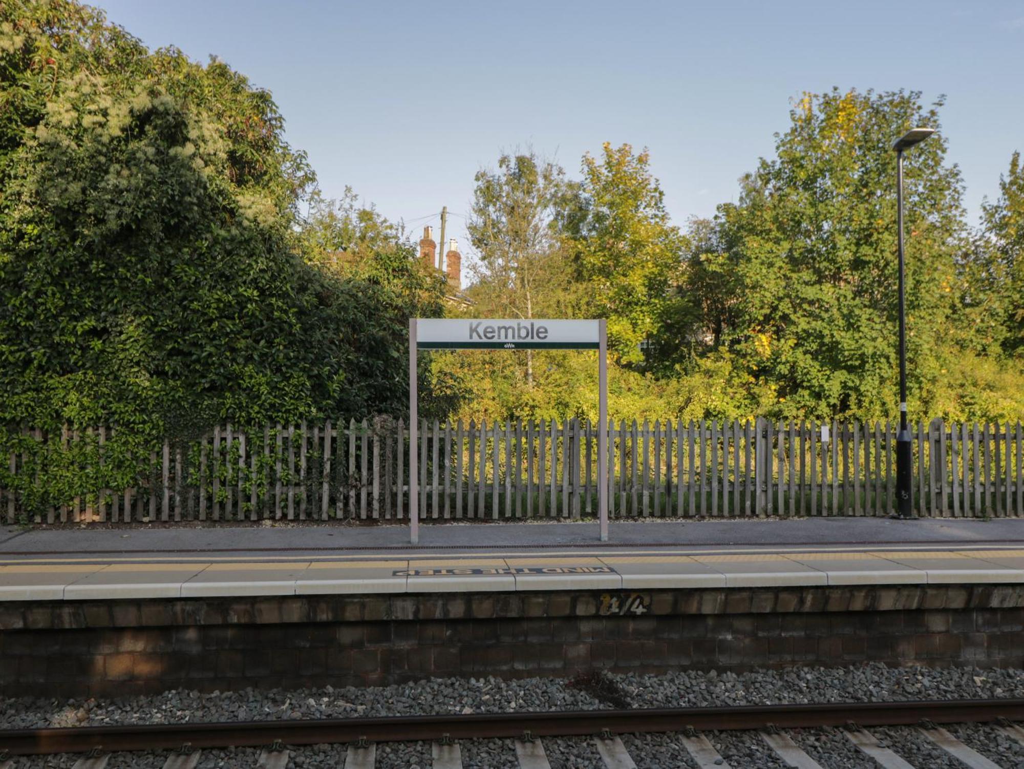 Hazel Villa Cirencester Buitenkant foto